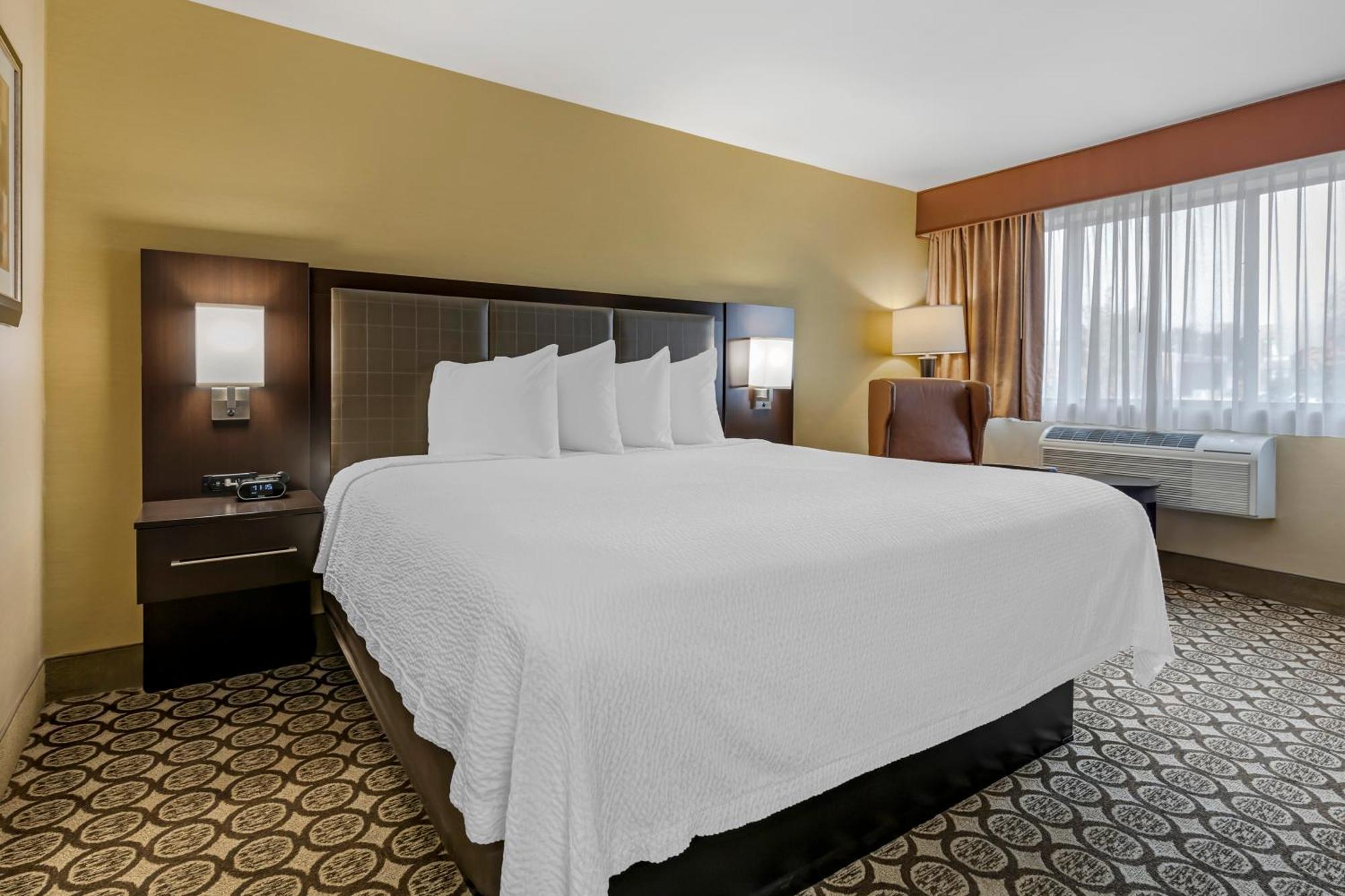 Best Western Plus Inntowner Madison Buitenkant foto